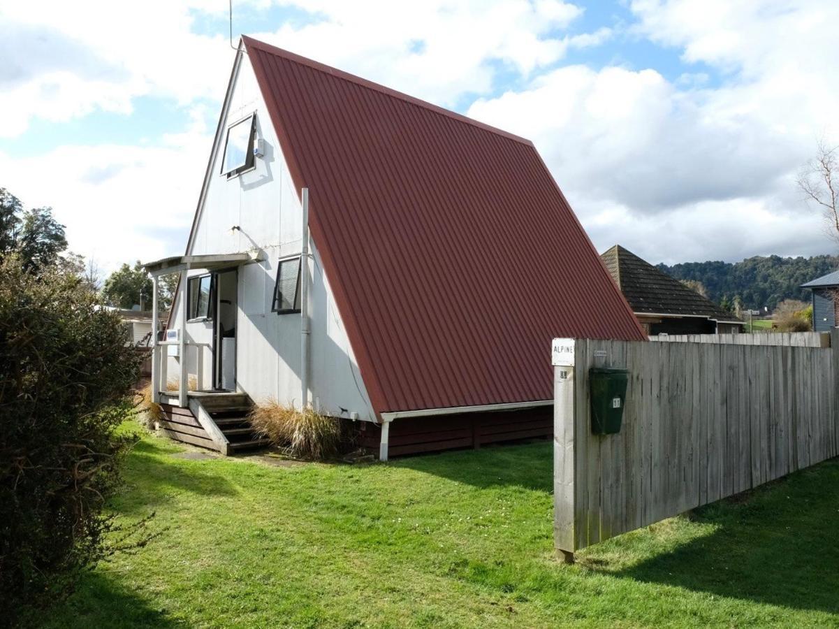 Central Ski Chalet - Ohakune Holiday Home Bagian luar foto